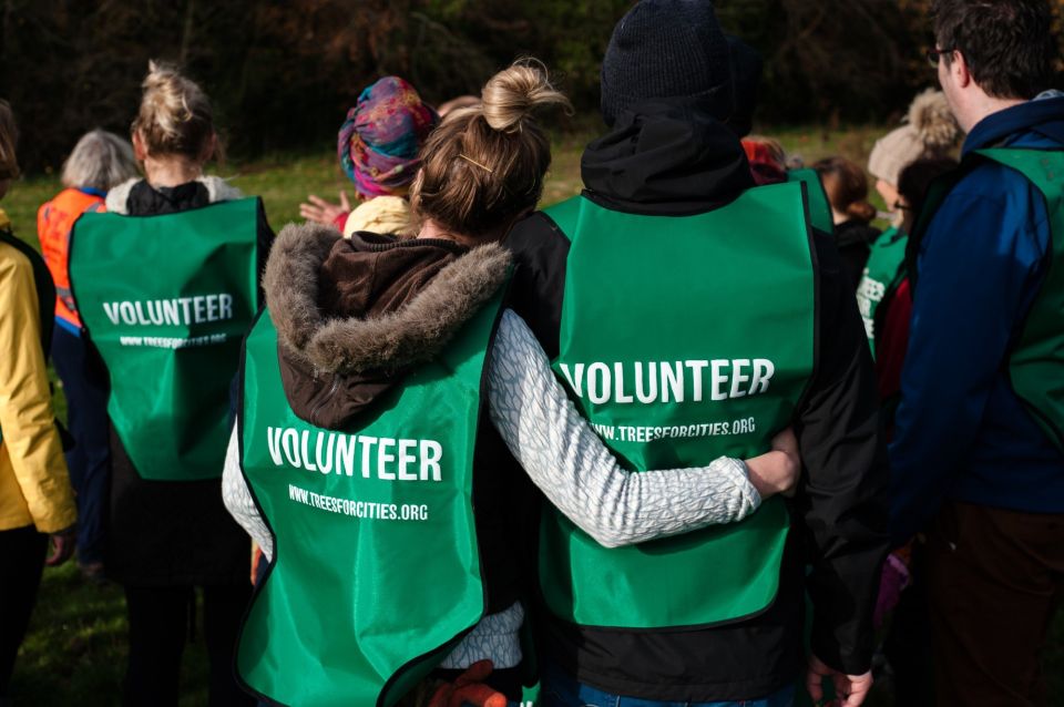 2 Beckenham Place Park planting day 2 Dec 2018 Photo by Luca Radek jpg